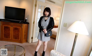 Hinami Yumesaki - Mayhemcom Ladybaba Waitress Fuck