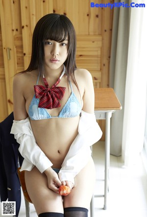 Aqua Otsuki - Galary Schoolgirl Uniform
